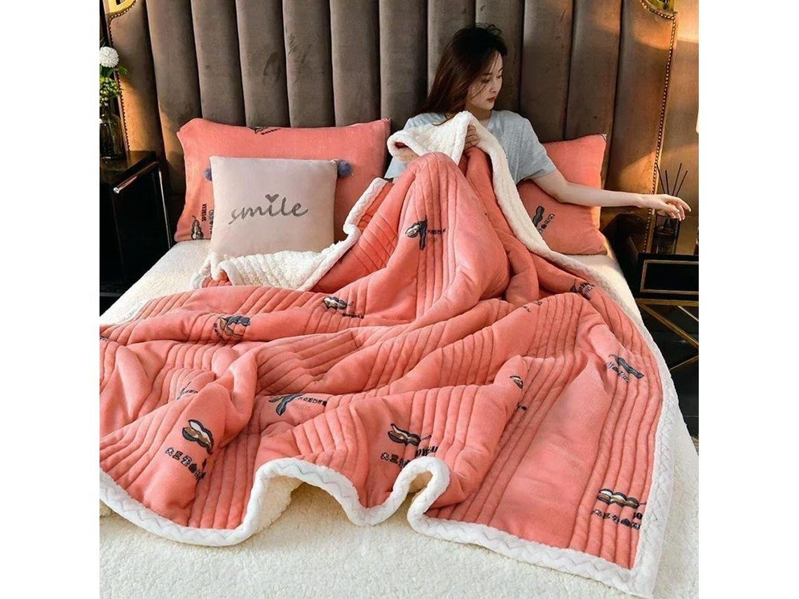 Manta Grossa e Aconchegante de Veludo Sintético Três Camadas Ideal para o Outono Inverno Feita Lã Cordeiro Per