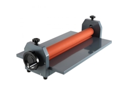 Laminadora Manual A Frio 1300mm Com Mesa Dobrável E Rolos De Borracha Tekmaquinas