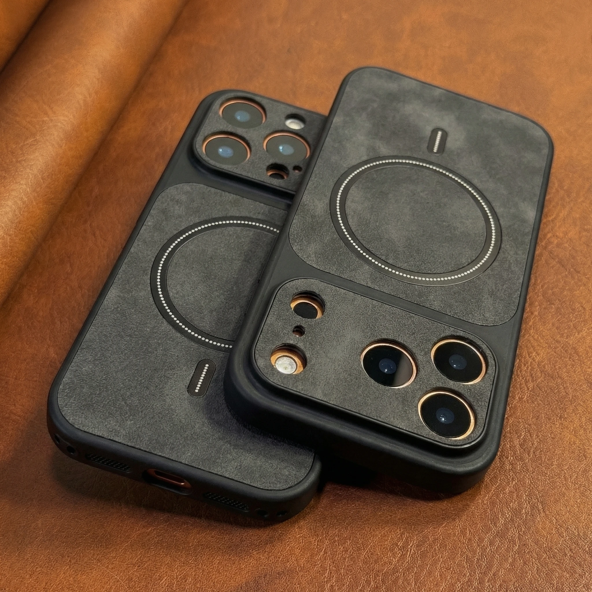 Capa Para Iphone 16 Plus Preta, Em Couro Sintético Com Sistema Magnético Magsafe E Acabamento Fosco.