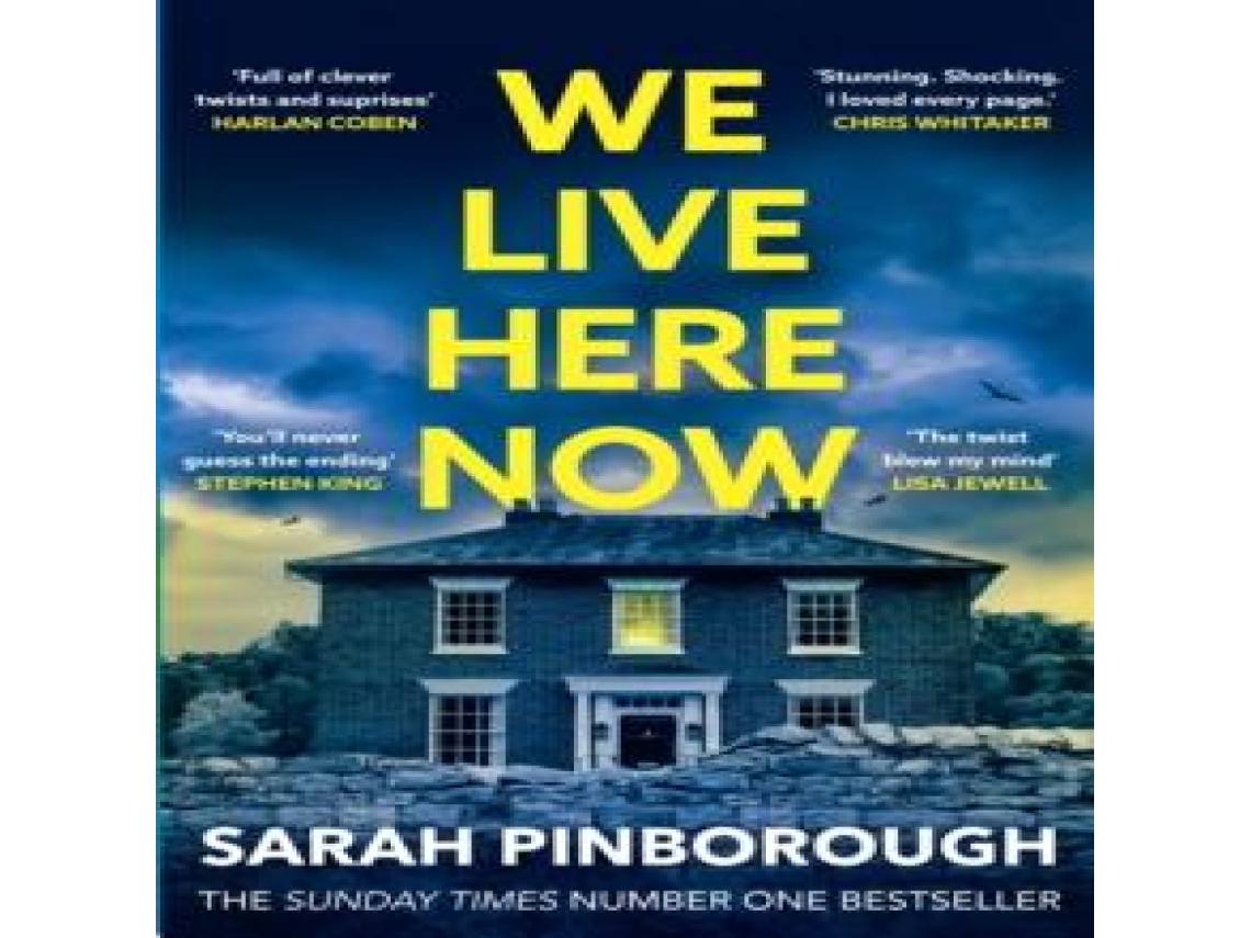 Livro We Live Here Now de Sarah Pinborough (Inglês)