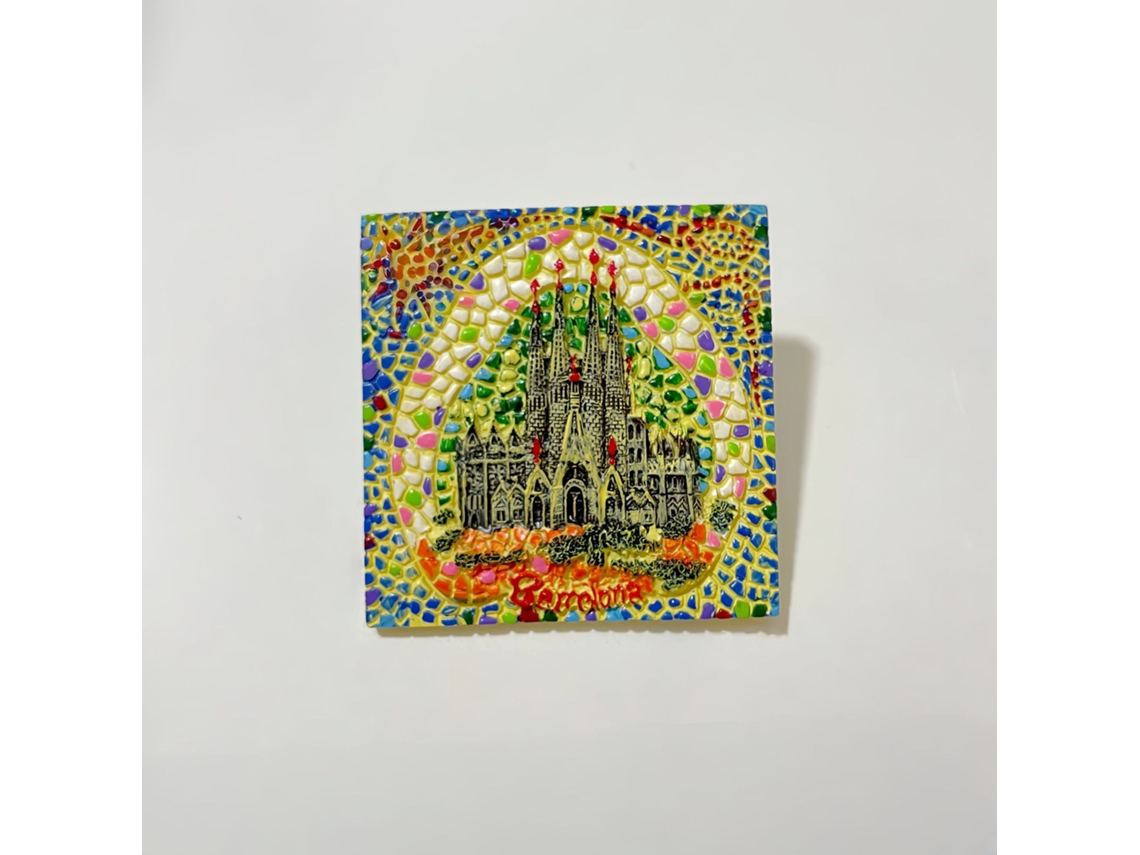 (sagrada Família, Barcelona, Espanha) Ímãs De Geladeira Em Resina, Lembranças Turísticas Da Espanha E Portugal.