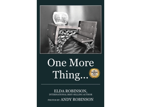 Livro One More Thing ... de Elda Robinson (Inglês)