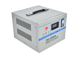 Regulador Automático Tnd-2000va De Tensão Ca Digital
