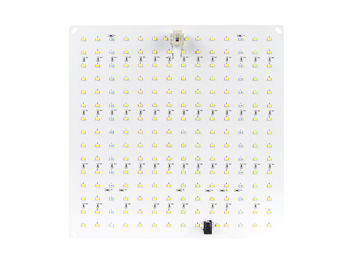 Luz de Crescimento Led para Plantas Internas Espectro Completo Modos Veg e Bloom Ip20 Placa Quântica