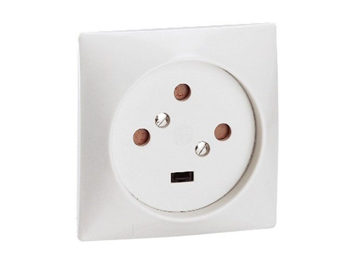 Legrand055425 | Base 3p Vt 20a 380v 80x80mm