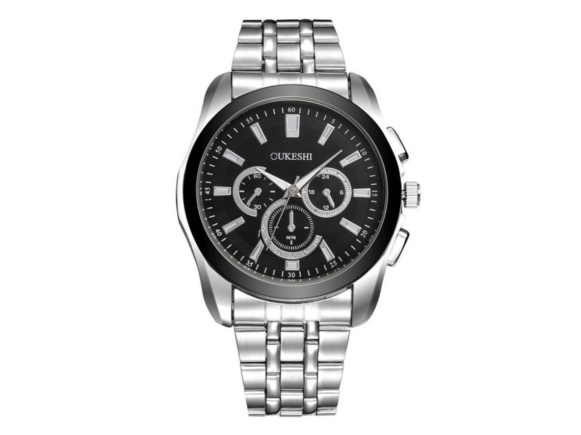 Relógio de pulso masculino casual e elegante com pulseira de aço inoxidável e mostrador analógico.