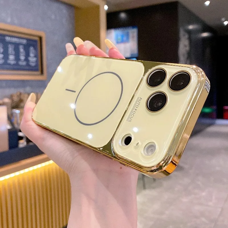 Capa Protetora (amarela) Para Iphone 13 Pro Max, Em Vidro Temperado, Com Função Magnética.
