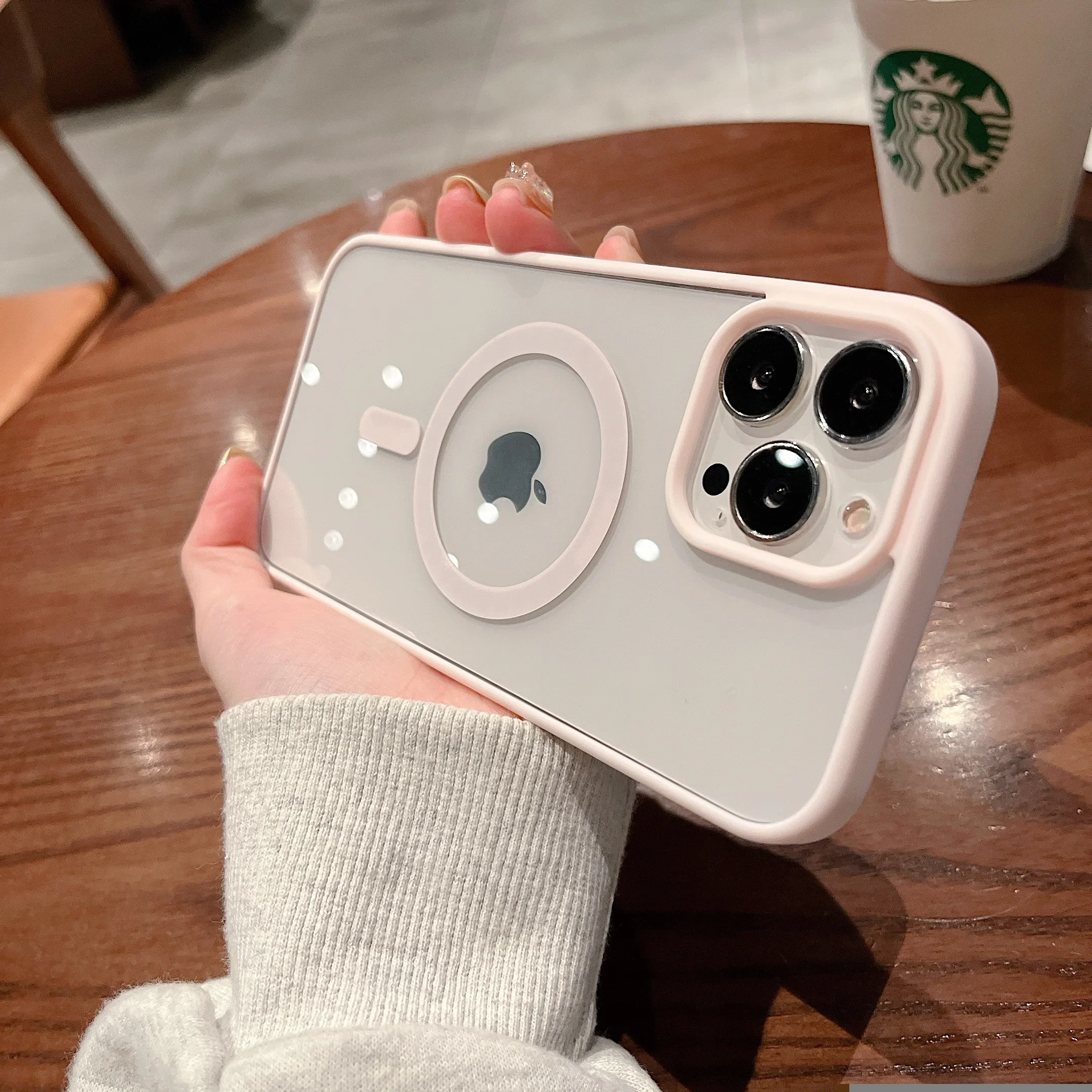 Capa Protetora Transparente Magsafe Com Carregamento Sem Fio Magnético (iphone 7 Plus, Rosa), Feita De Acrílico Rígido.