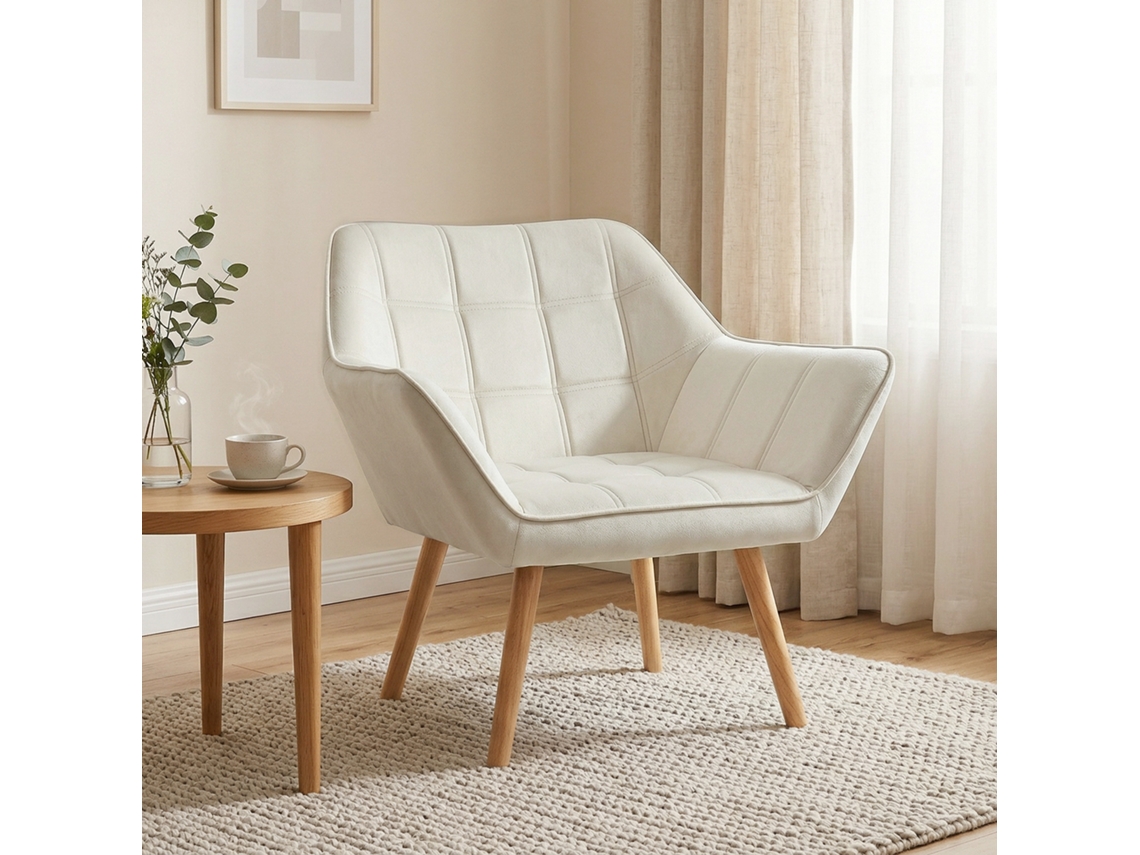 Poltrona escandinava BTFORUS em madeira e veludo creme, para sala ou escritório, 67x61,5x71 cm