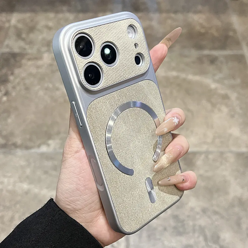 Capa Protetora Magnética (iphone 17 Pro), Textura Fosca Em Couro Jeans.