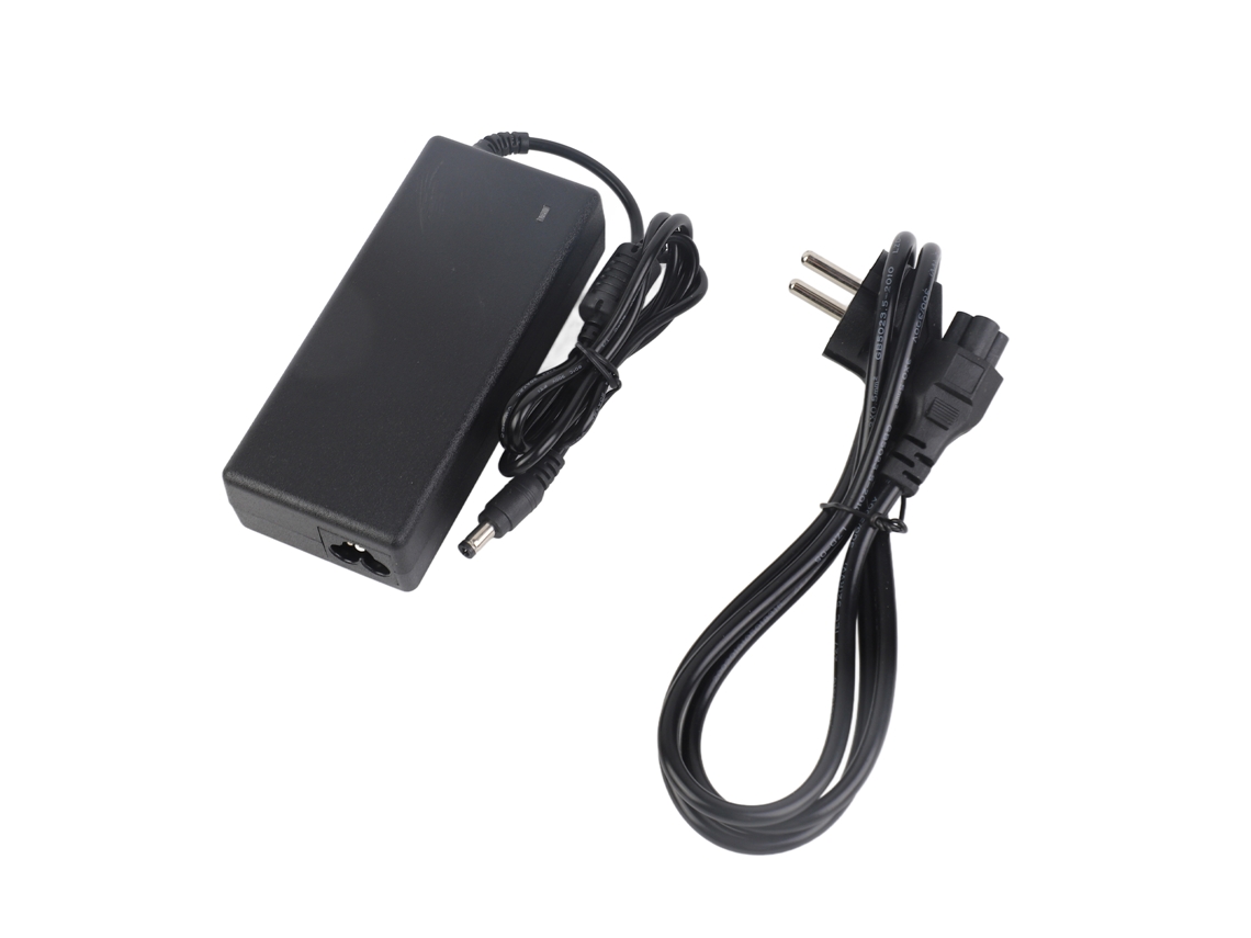 Adaptador De Alimentação 15v 6a Carregador De Equilíbrio Adaptador Ac 90w Com Cordo
