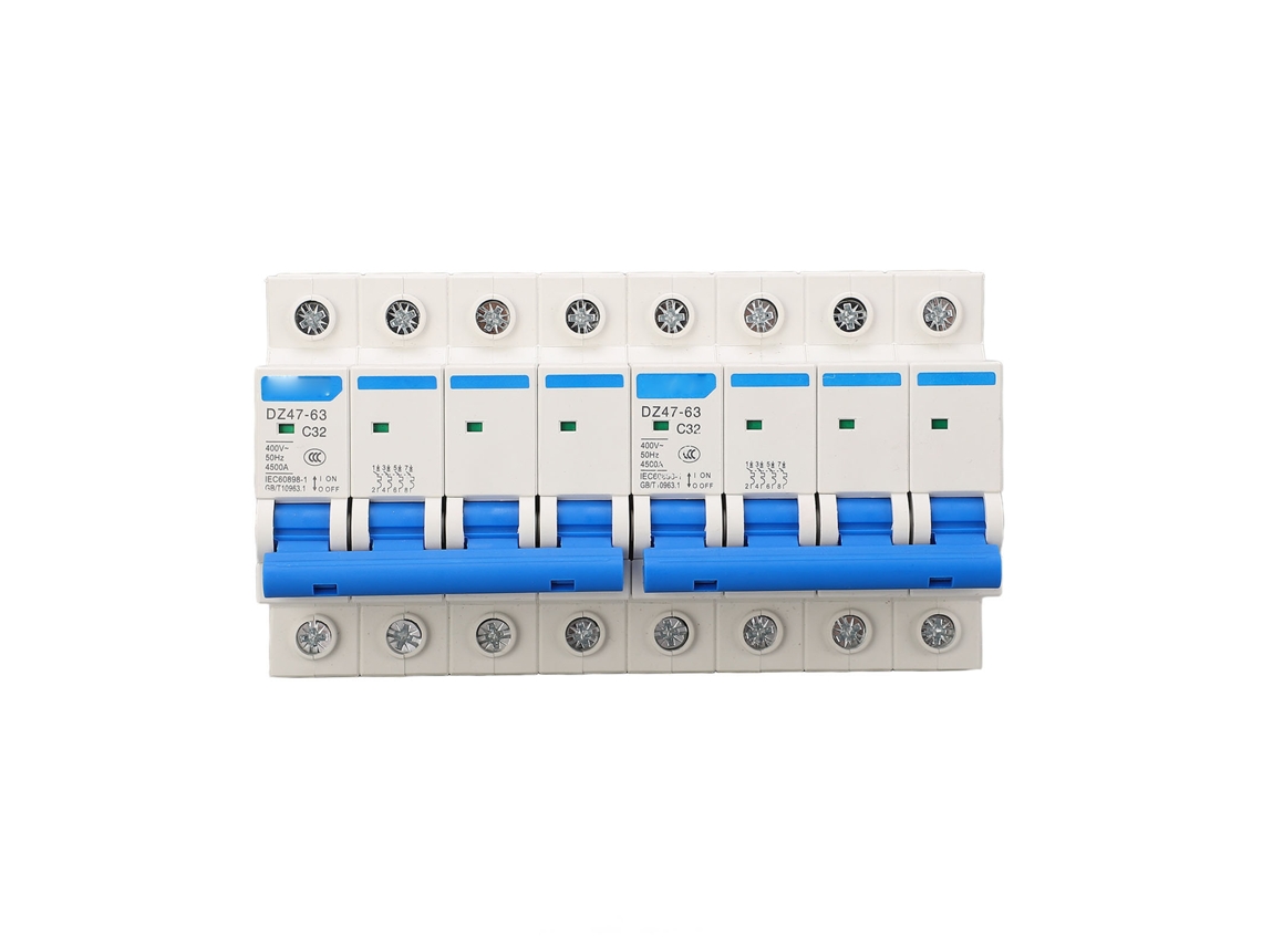 Disjuntor Interlock 4p 32a 400v Chave De Transferência Dual 4500a Capacidade De Ruptura