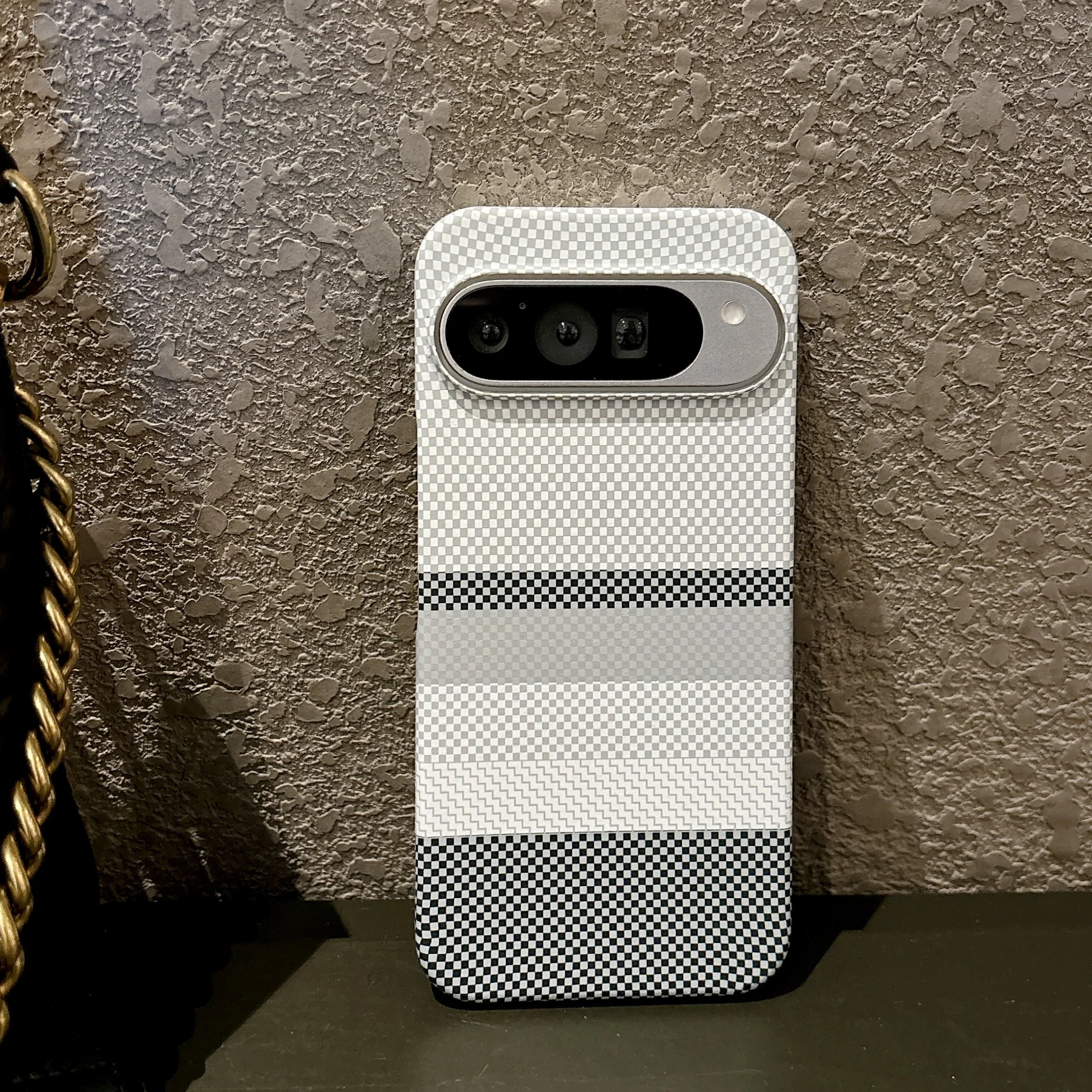 Capa Rígida Magnética Para Celular Com Textura De Fibra De Carbono (google Pixel 8 Pro)