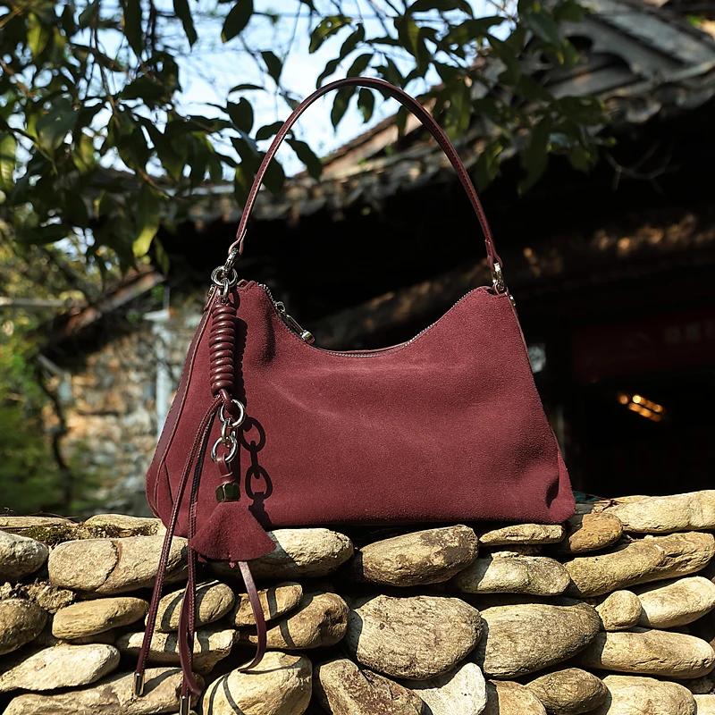 (3210-vermelho Vinho) Bolsa De Ombro Feminina Em Camurça E Couro Bovino, Estilo De Luxo E Design Moderno, Coleção 2026
