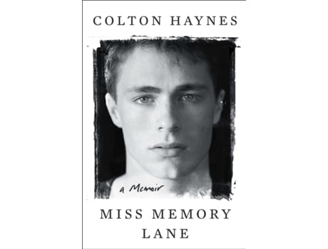 Livro Miss Memory Lane de Colton Haynes (Inglês)