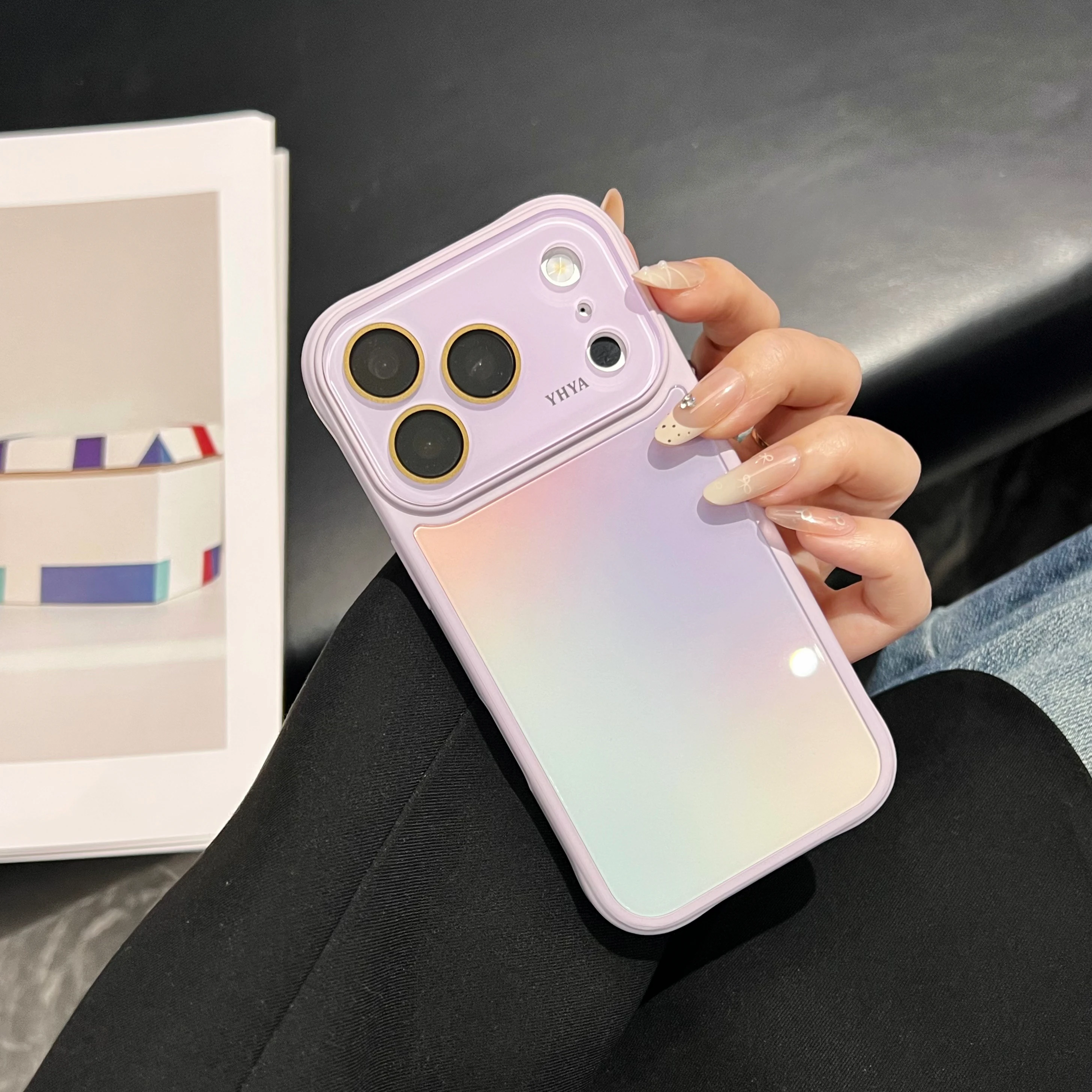 Capa Rígida De Vidro Temperado Com Efeito Degradê (iphone 14 Pro Max), Estrutura De Silicone Macio À Prova De Choque.