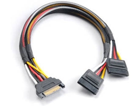 Cabo de energia AKASA SATA power splitter