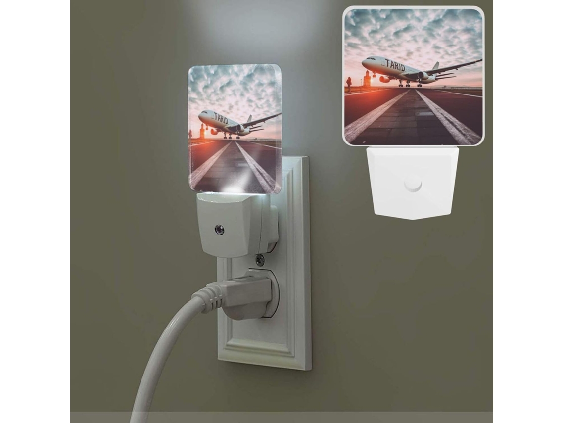 O Abajur World Travel Night Light Conecta Se À Tomada Com Um Sensor Crepuscular, Oferece Luz Noturna, Luz Branca Quente