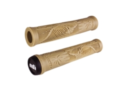 Par de pegas ODI Hucker Flangeless