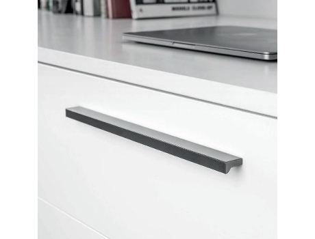 Tirador alumino angle acabado efecto inox medida tirador dist. 256mm.