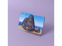 (pilar Do Céu Do Sul De Sanya) Ímã De Geladeira Com Um Marco Histórico No Estilo Hainan, Área Cênica Da Praia Com Coqueiros Em Sanya
