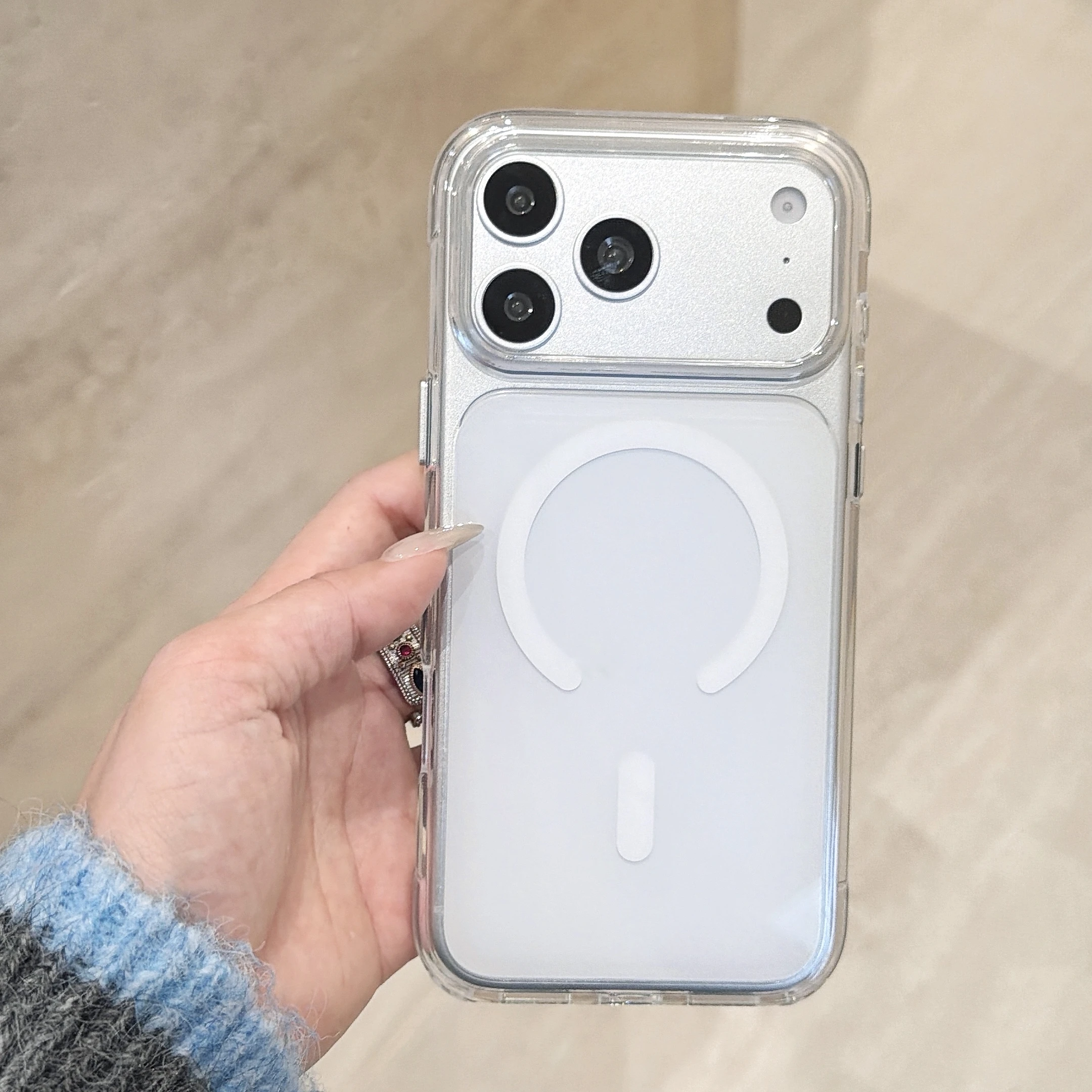 Capa Rígida (branca Para Iphone 13), Compatível Com Carregamento Sem Fio, Resistente A Impactos.