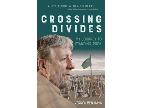 Livro Crossing Divides de Vernon Benjamin (Inglês)