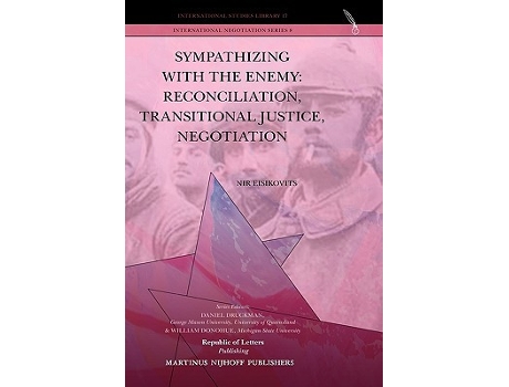 Livro Sympathizing with the Enemy de Nir Eisikovits (Inglês)