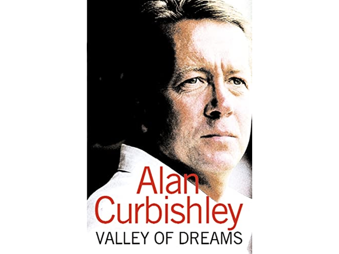 Livro Valley of Dreams de Alan Curbishley (Inglês)