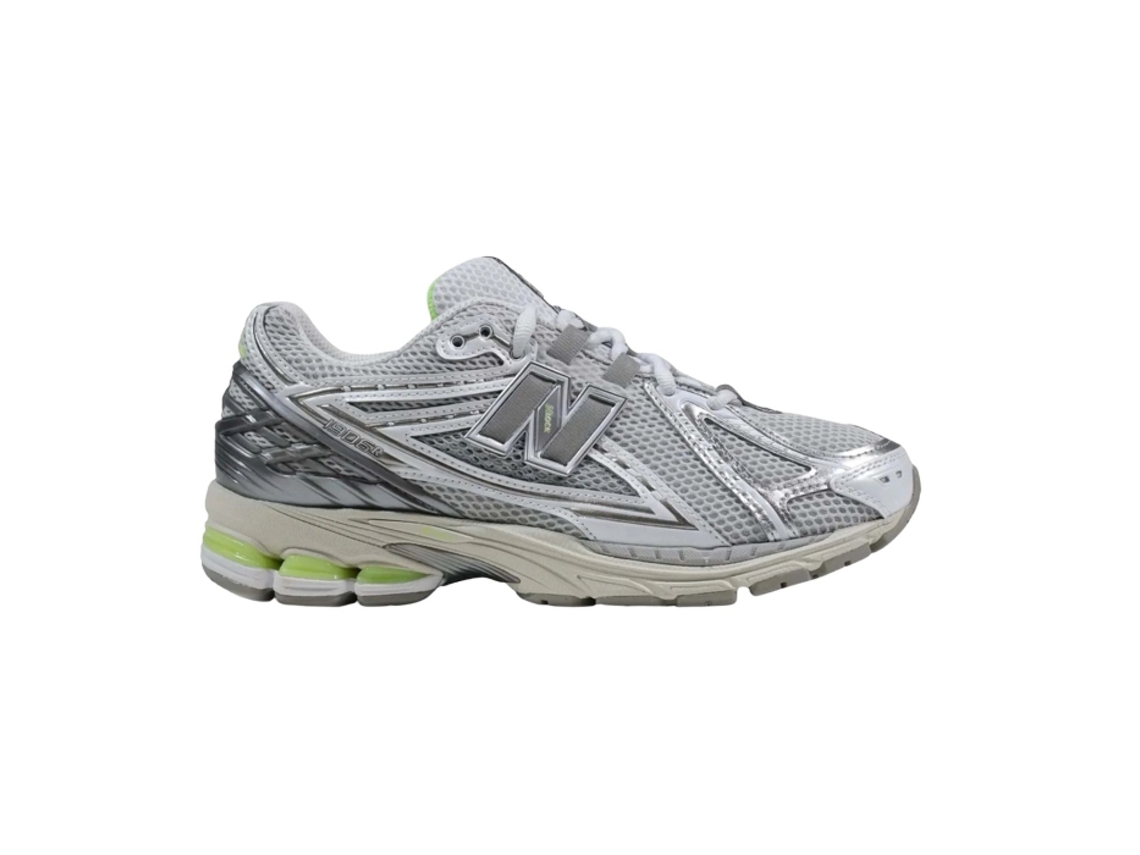Tênis New Balance Feminino