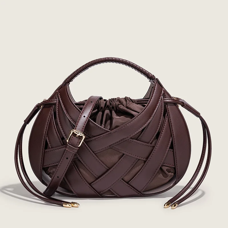 Bolsa Feminina De Luxo, Estilo Ombro/transversal/pequena, Na Cor Marrom Escuro.
