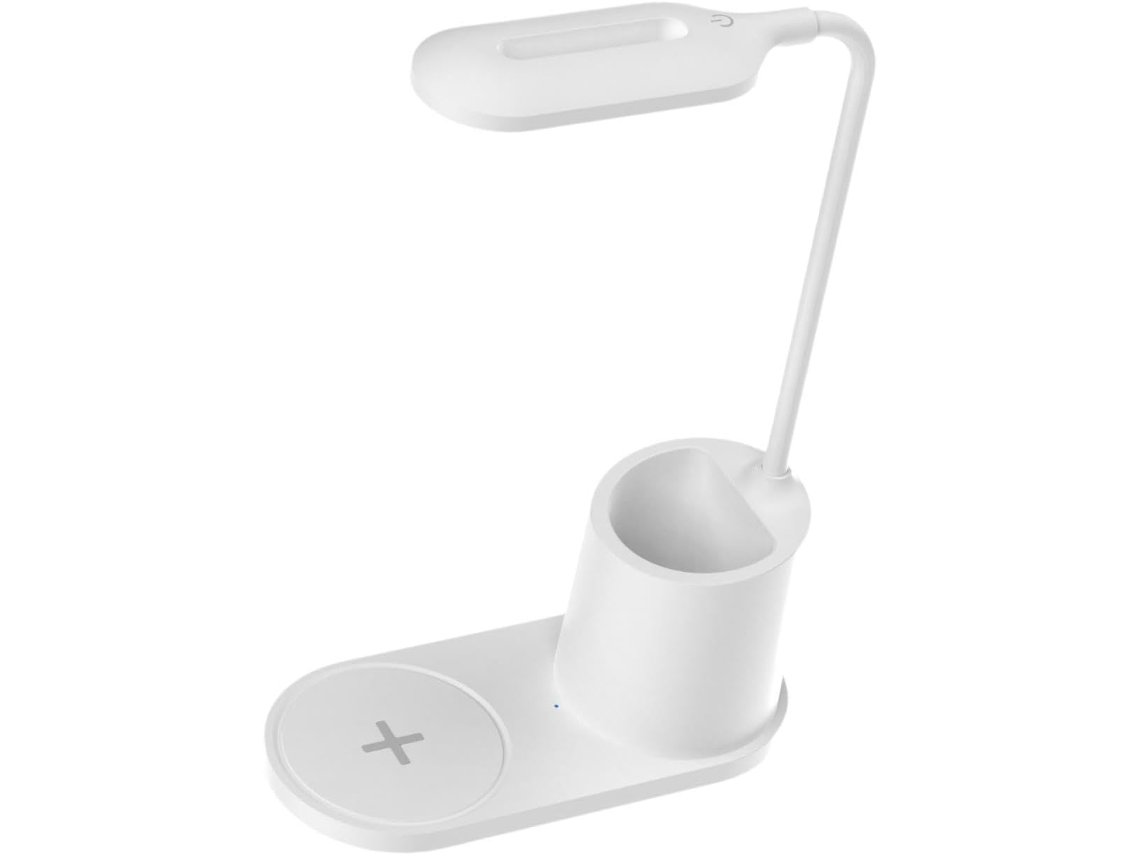 Luminária de mesa para quarto de estudante ou escrivaninha moderniza os espaços e oferece iluminação LED para casa, além de