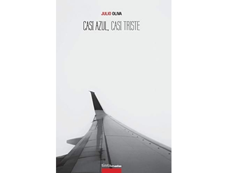 Livro Casi Azul, Casi Triste de Julio Oliva (Espanhol)