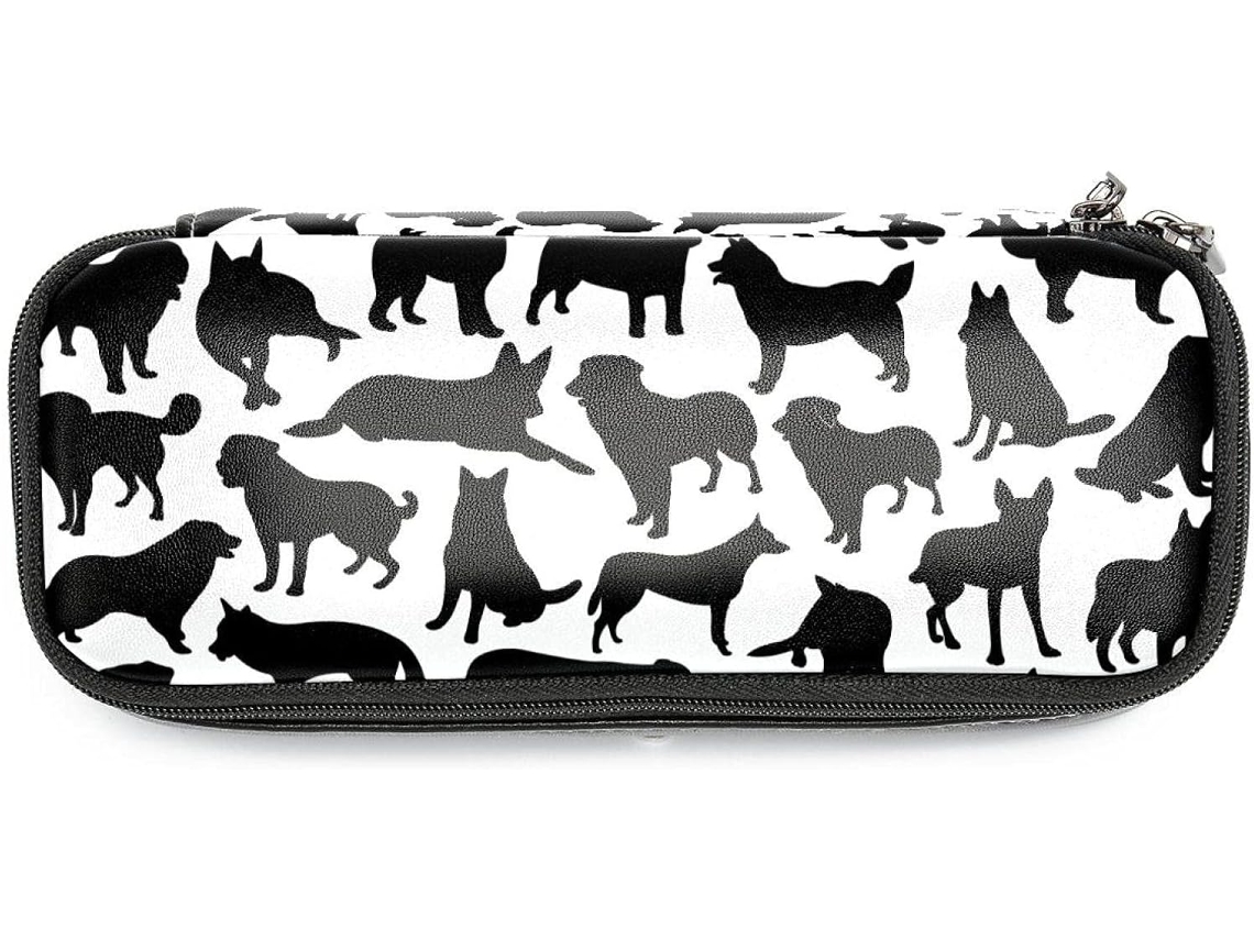 Tenho lápis com silhueta de cachorrinho, de grande capacidade, ideais para maquiagem e outras atividades escolares.