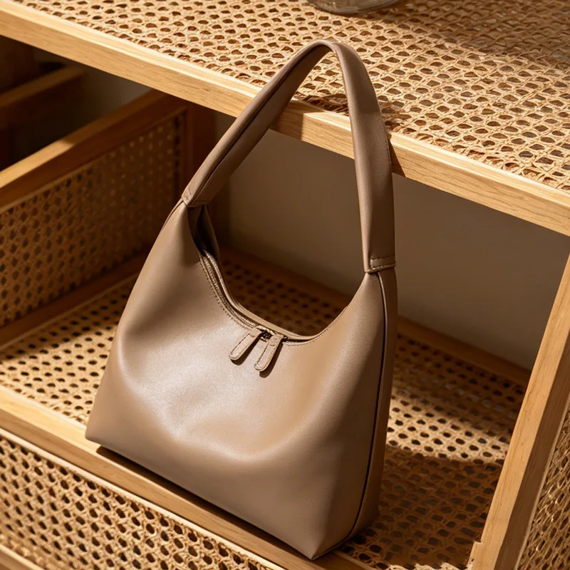 Bolsa De Ombro Feminina Simples (cáqui), Moderna E Elegante, Em Couro Pu.
