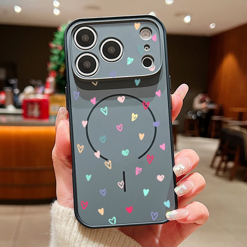 Capa Magnética Para Iphone 13 Pro Com Estampa De Corações Coloridos (preta), Em Tpu Rígido E Pc.