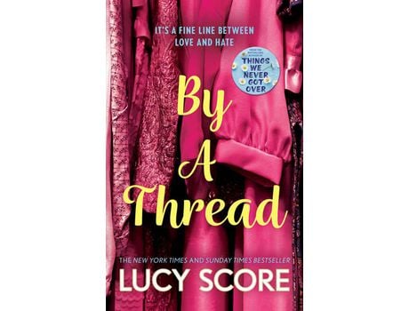 Livro By A Thread de Lucy Score ( Inglês )