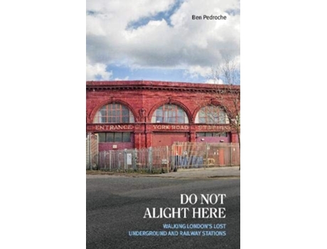 Livro Do Not Alight Here de Ben Pedroche (Inglês)