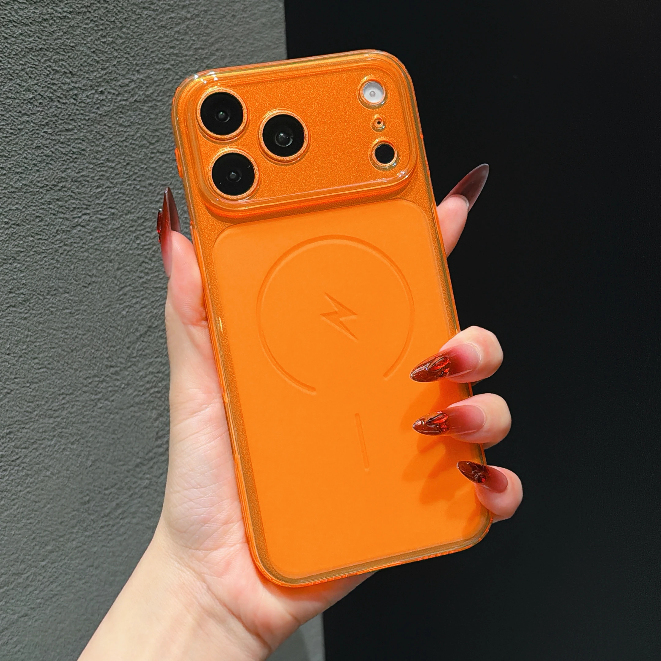 Capa De Celular Em Tpu Transparente Fosco (iphone 14 Plus), Macia E Simples.