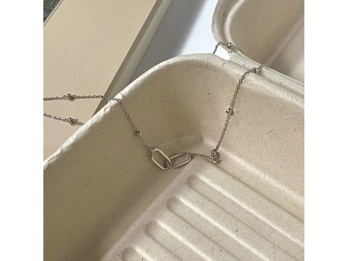 Colar com Alfinete Cruzado em Prata Pura S925, Estilo Minimalista MDUG (branco Dourado)
