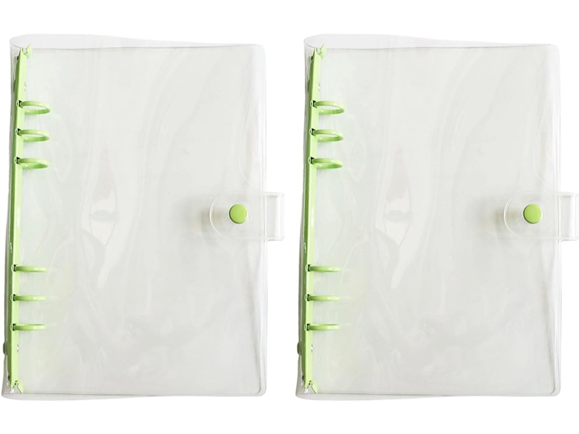 Pasta transparente Ordinaryone com camadas de PVC e argolas flexíveis para fácil personalização das páginas e do design.