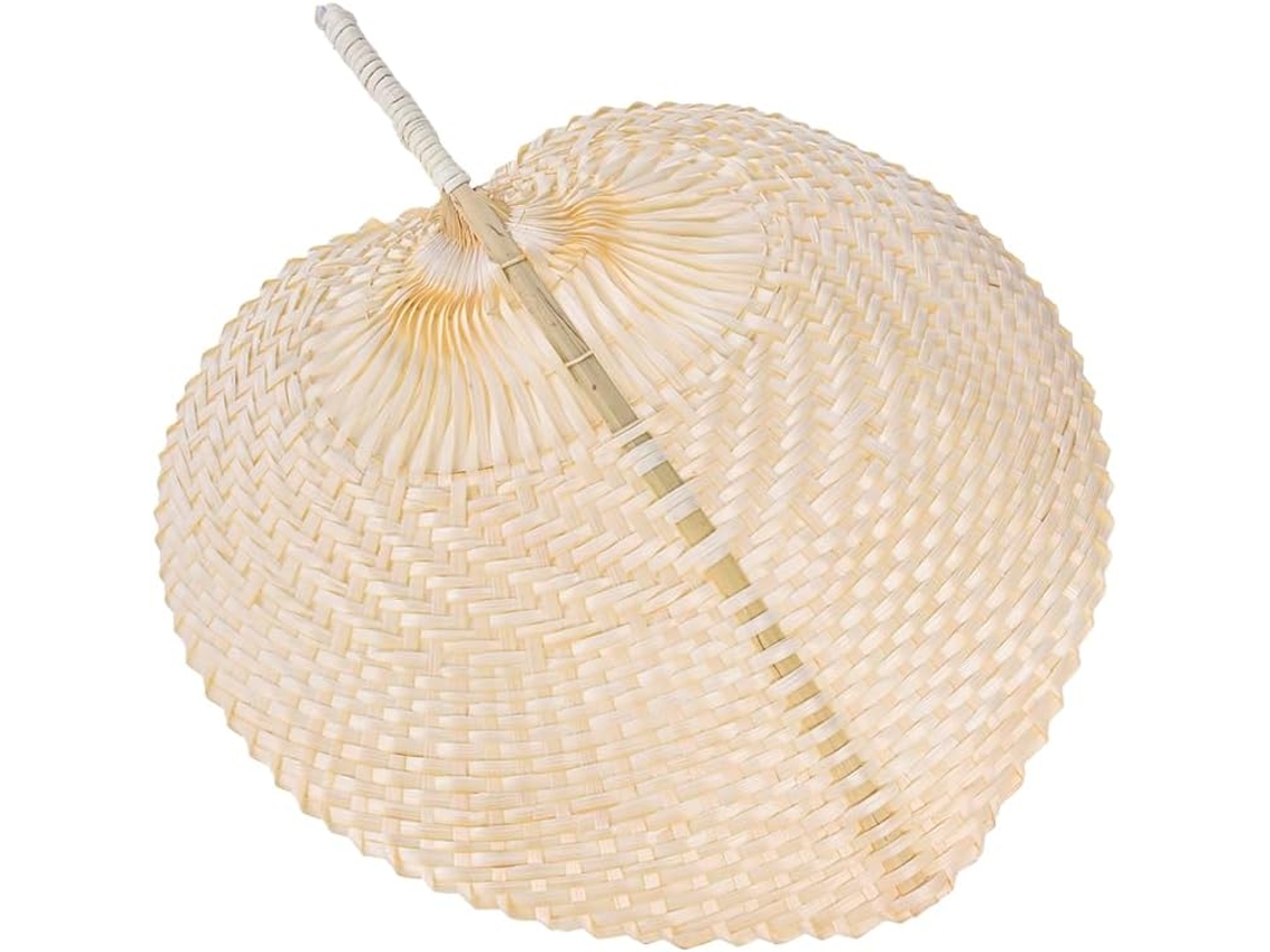 Leques Trançados À Mão, Feitos De Ráfia Natural Com Folhas Inteiras.