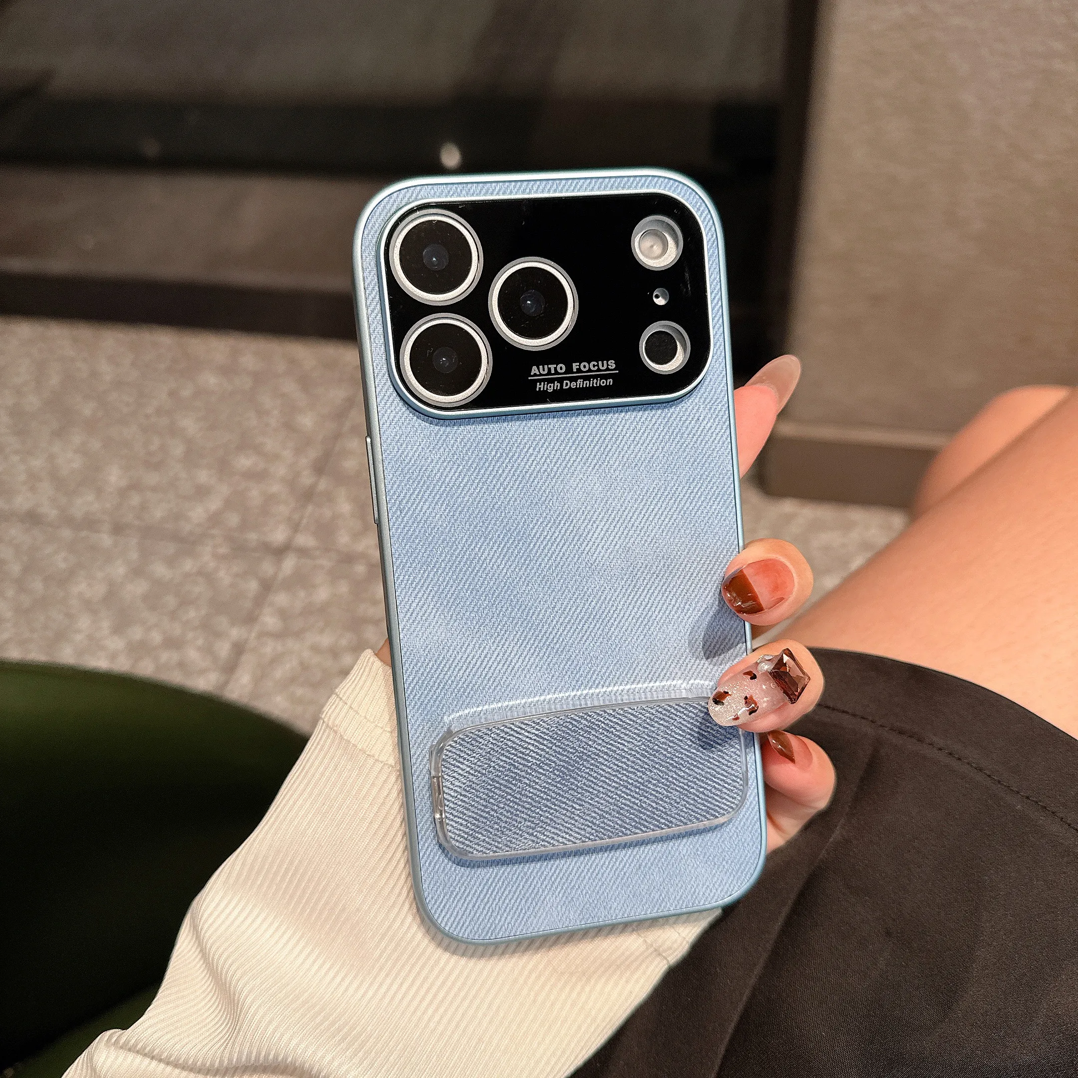 Capa De Veludo Para Iphone (iphone 17, Azul) Com Suporte, Capa Macia À Prova De Choque.