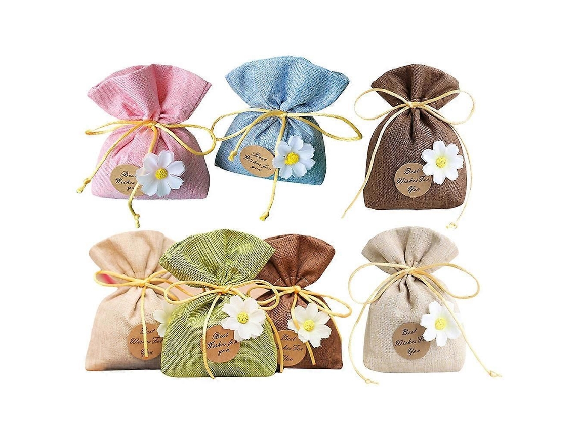 Sete Sacos De Presente Rústicos Com Crisântemos, Festivos E Encantadores