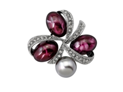Broche De Mulher Durável E Fashion Para Look Estiloso