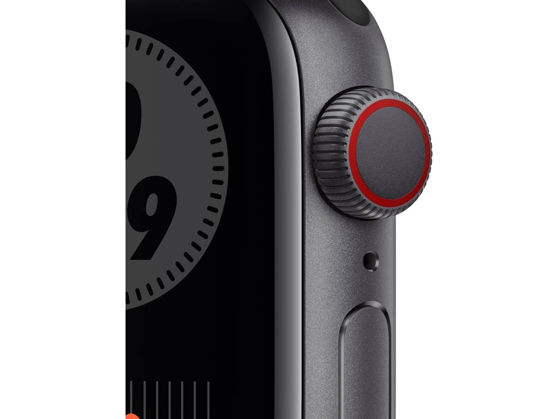 APPLE Watch Nike Series 6 GPS+Cellular 40mm Alumínio Preto