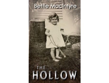 Livro The Hollow de Bettie MacIntyre ( Inglês )
