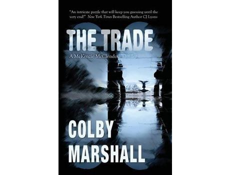 Livro The Trade de Colby Marshall ( Inglês )