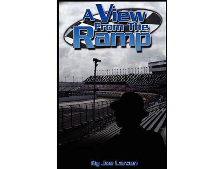 Livro A View From The Ramp de Joseph Larsen ( Inglês )