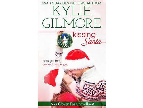 Livro Kissing Santa de Kylie Gilmore ( Inglês )